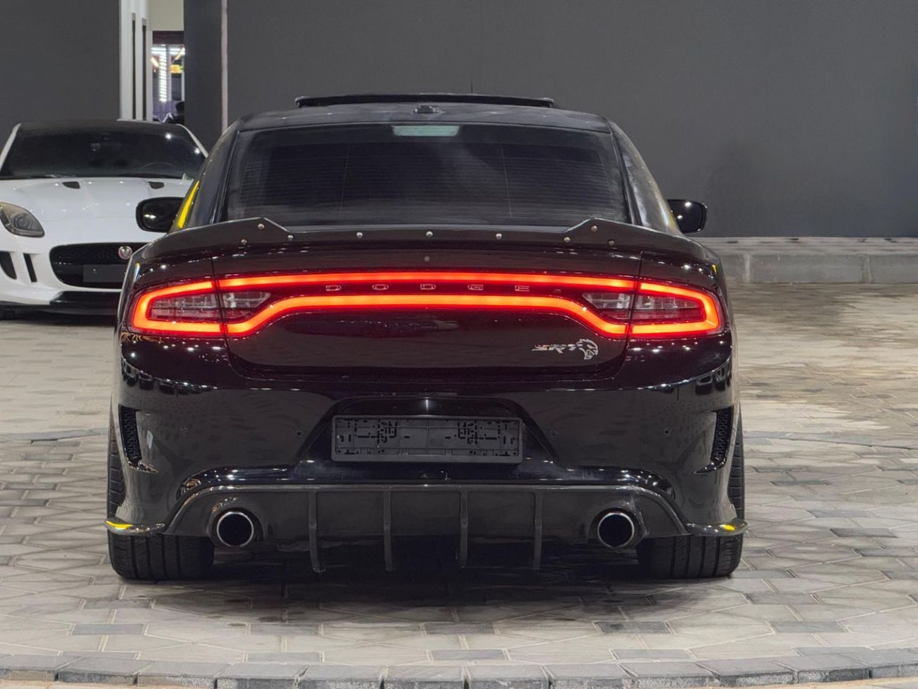 Dodge Charger SRT 392 6.4L (717 HP)