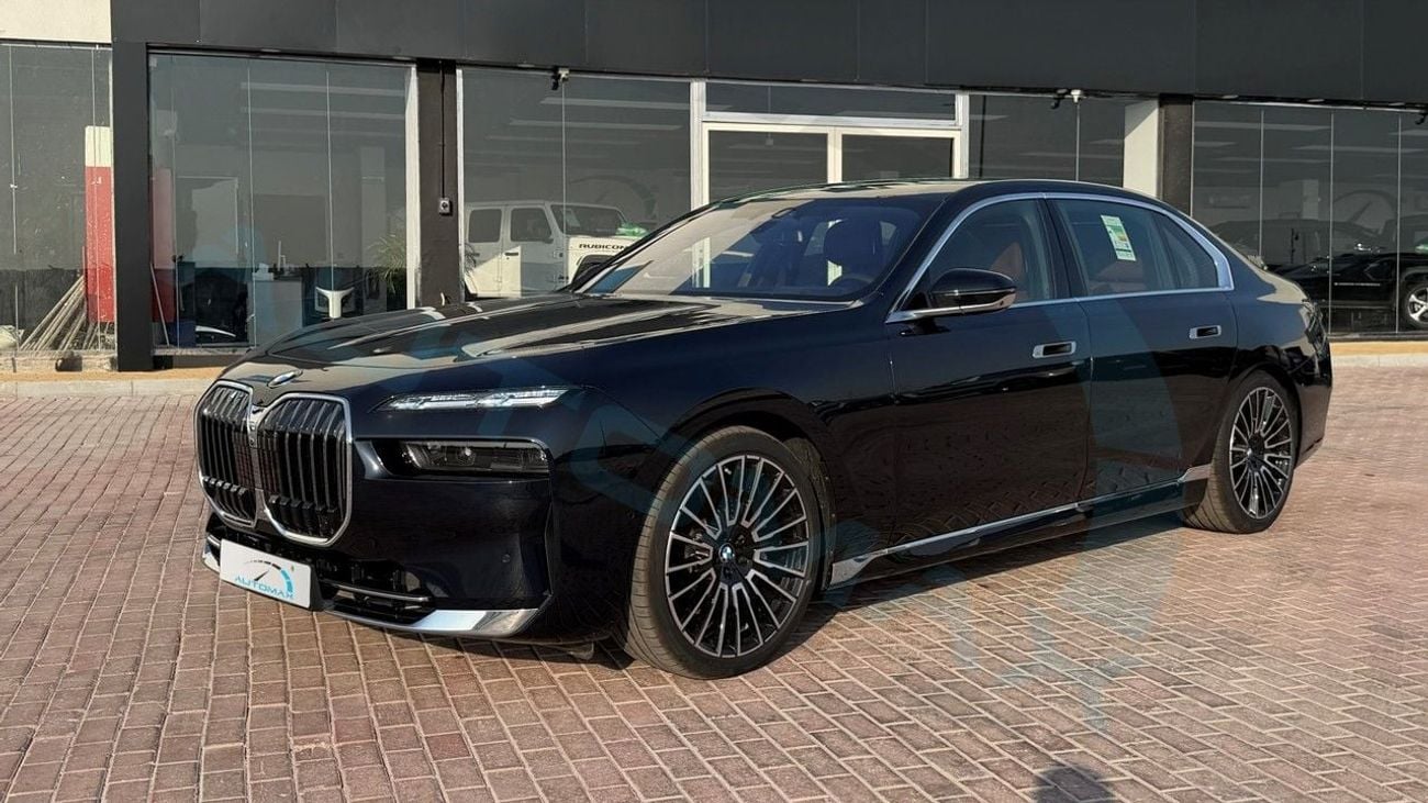 بي أم دبليو 740i ماستركلاس M SPORT PACKAGE 2026 (For Export , НА ЭКСПОРТ) 3.0TT RWD GCC Без пробега