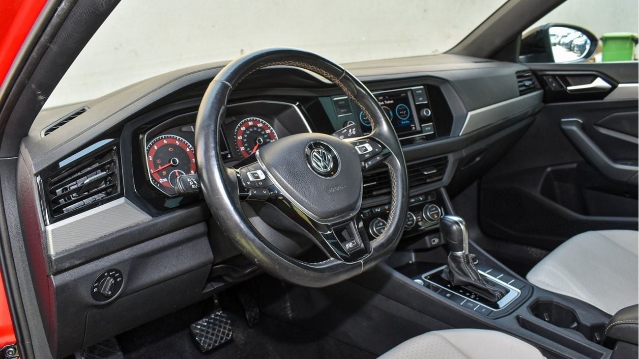 Volkswagen Jetta R Line