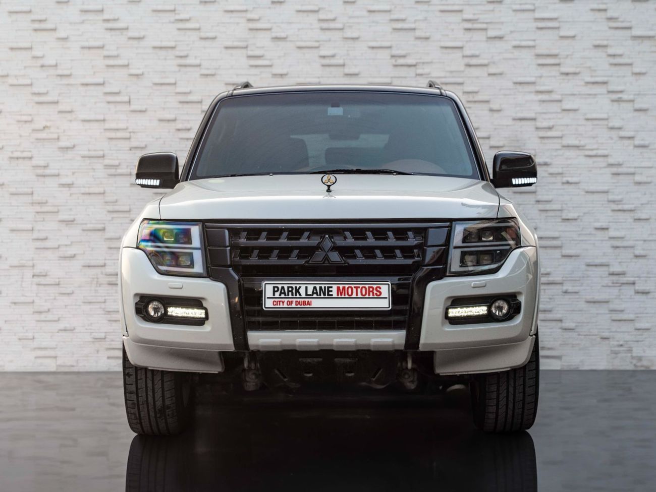 Mitsubishi Pajero 3.8L V6 Signature Edition