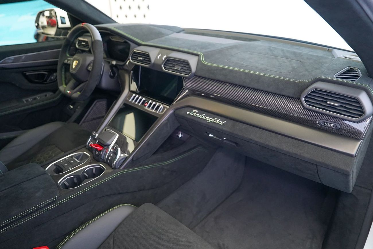 Lamborghini Urus 4.0T V8 Performante