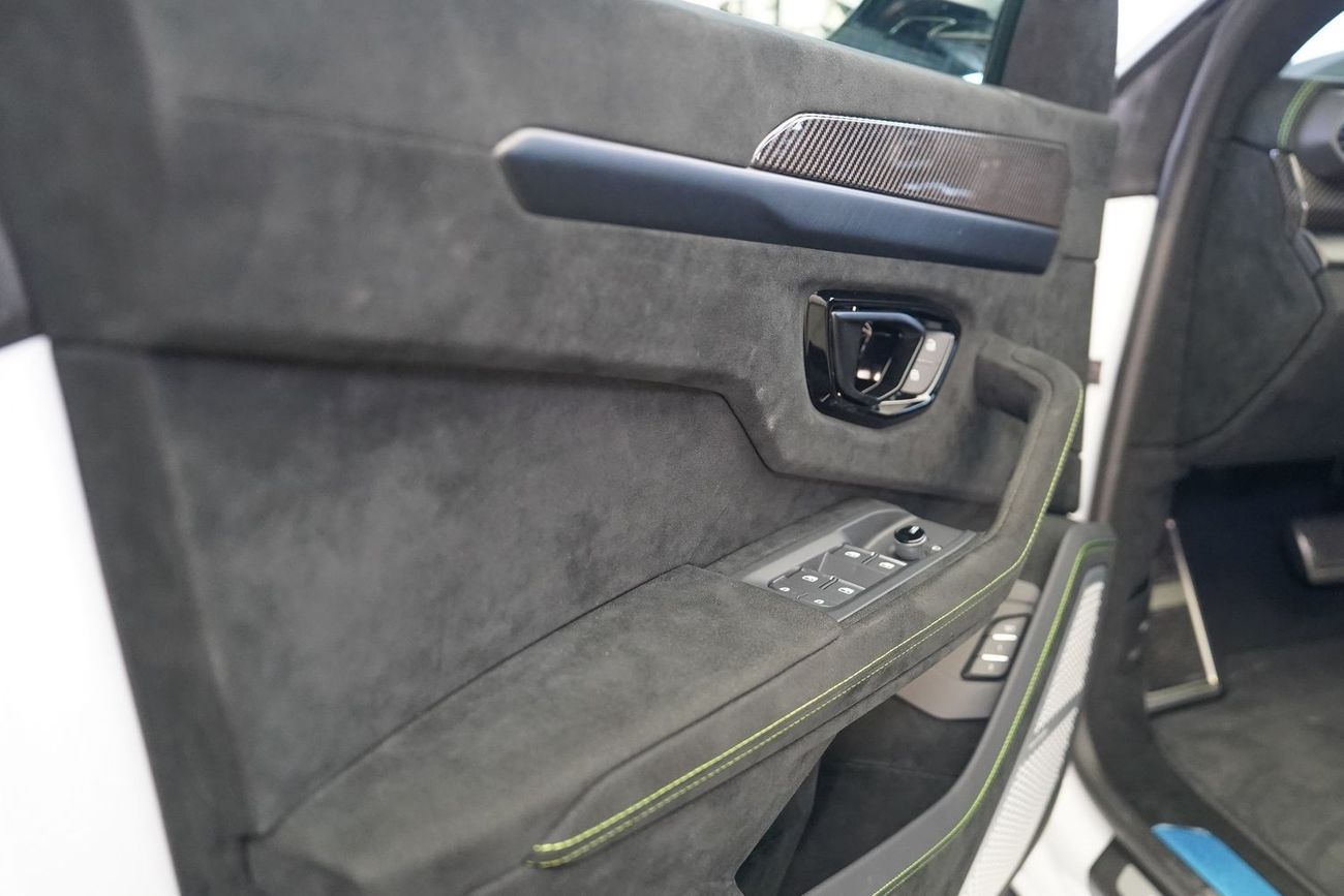 Lamborghini Urus 4.0T V8 Performante