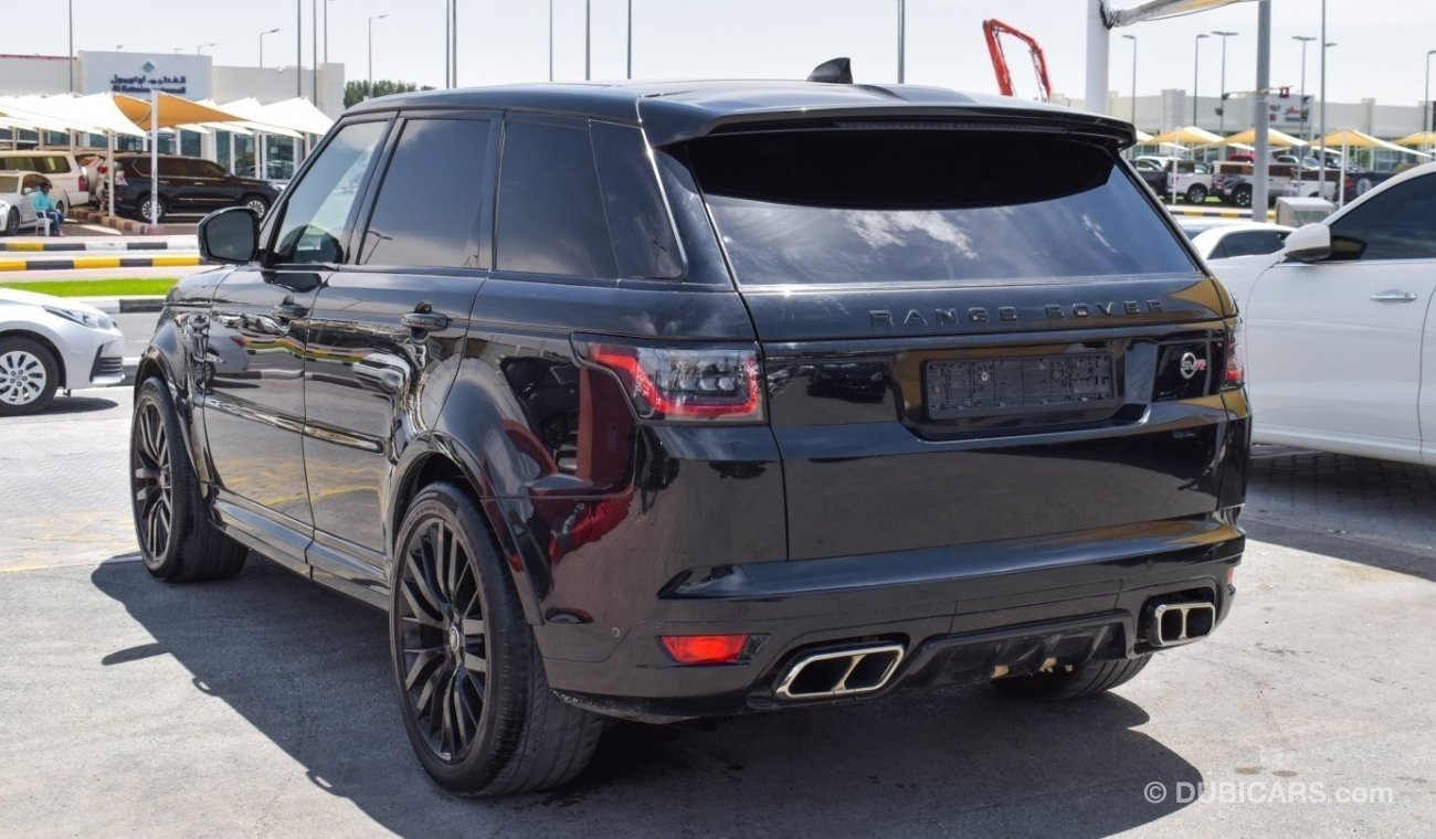 Land Rover Range Rover Sport SVR