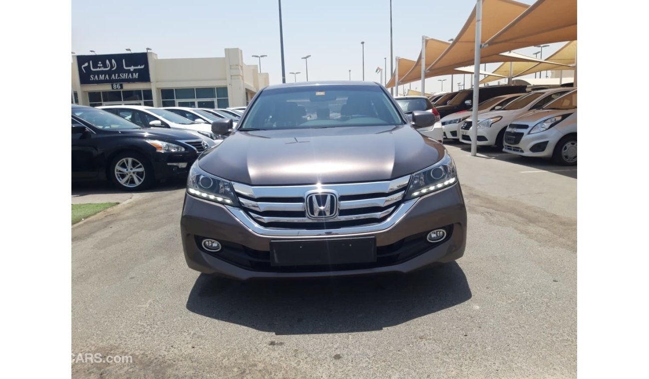 هوندا أكورد معدل 2016