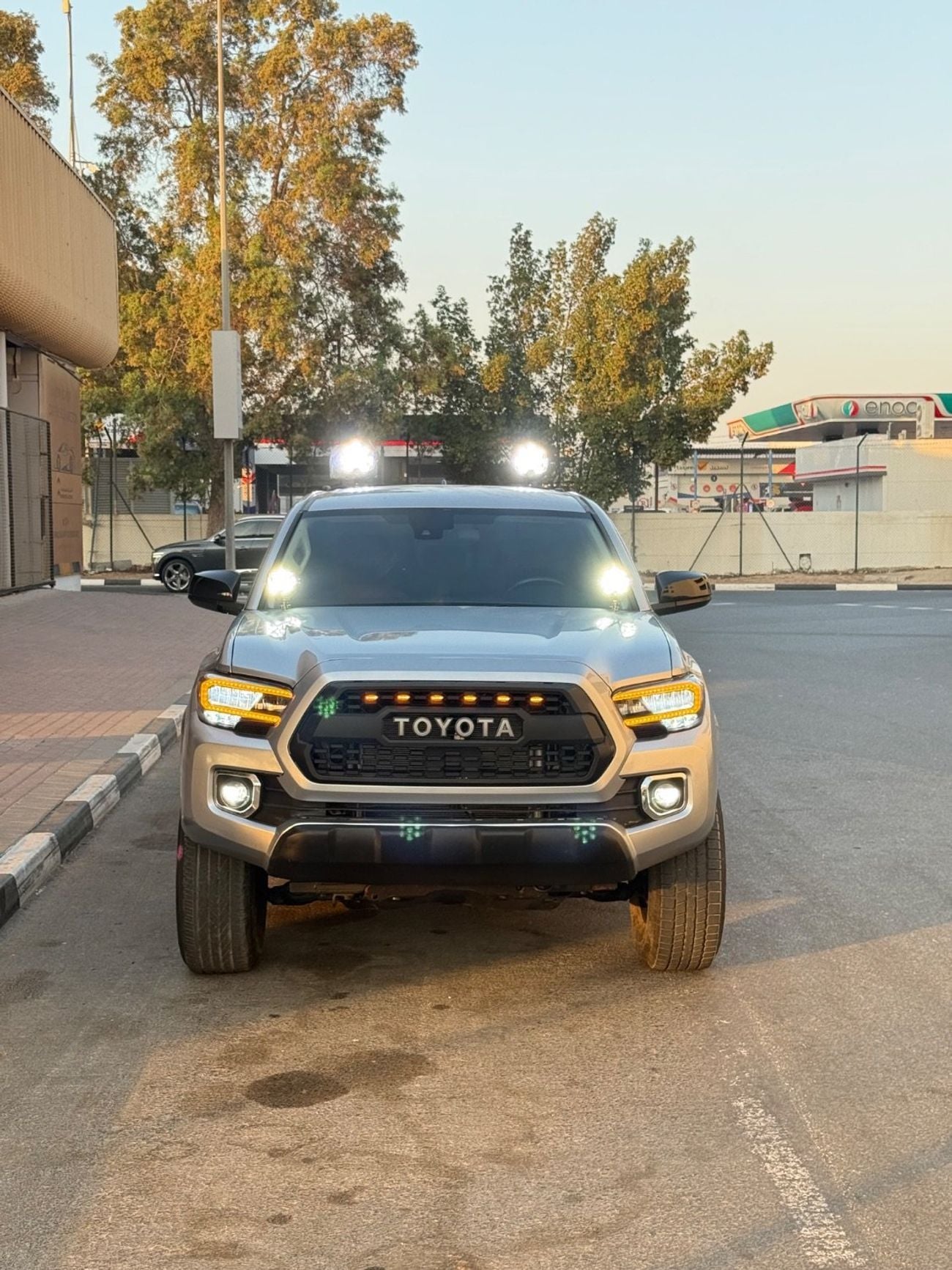 Toyota Tacoma SR5 (NON GCC) 2019 TRD SPORT 2.7 MID OPTION USA SPEC