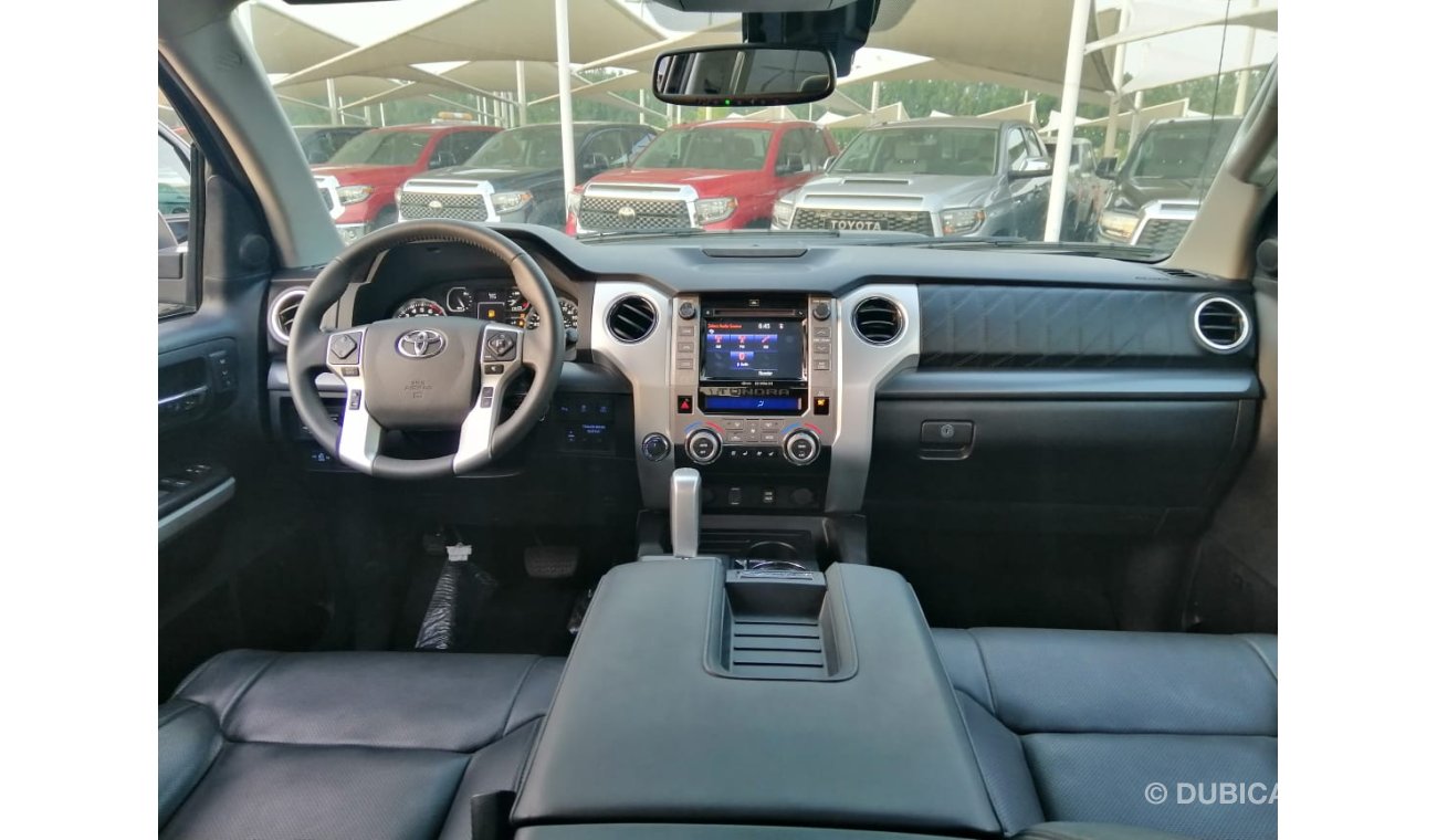 Toyota Tundra Toyota tundra crewmax platinum 2019 تندرا بلاتنيوم 4 باب