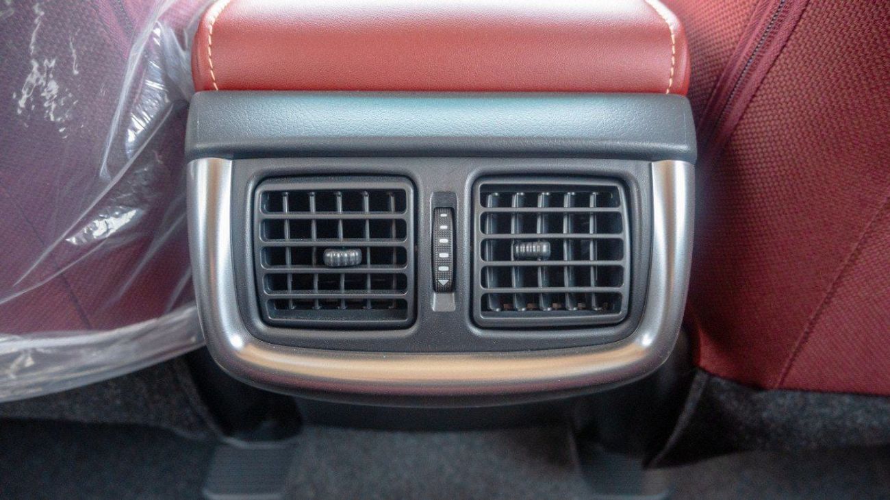 تويوتا هيلوكس SR5 4.0L Petrol 6 Cylinder