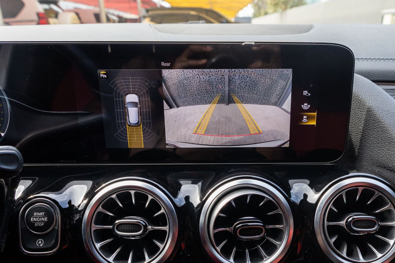 مرسيدس بنز GLA 200 Premium 1.4L