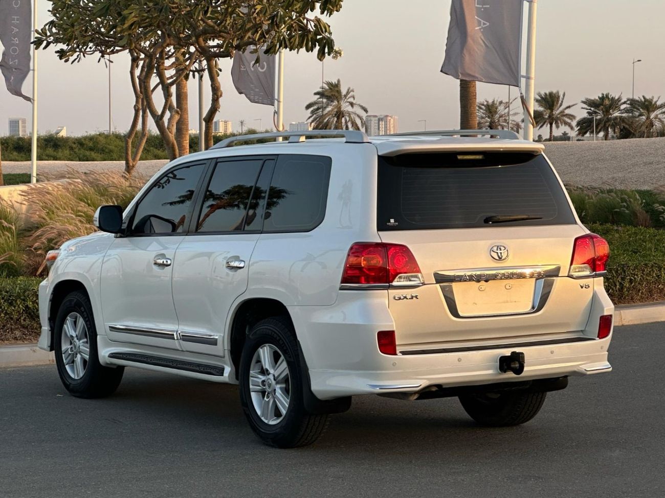 Toyota Land Cruiser GXR 4.6L