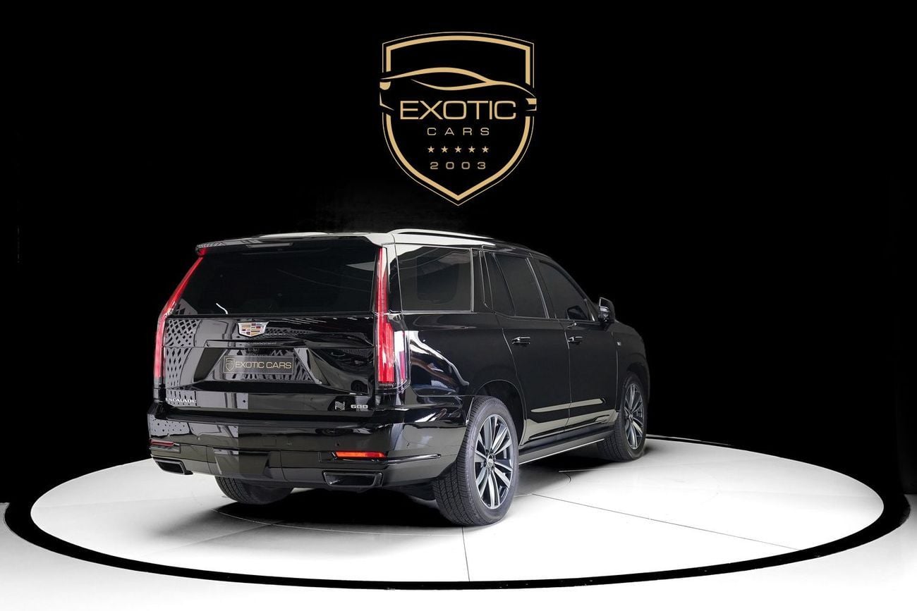 Cadillac Escalade Premium Luxury 6.2L 4WD