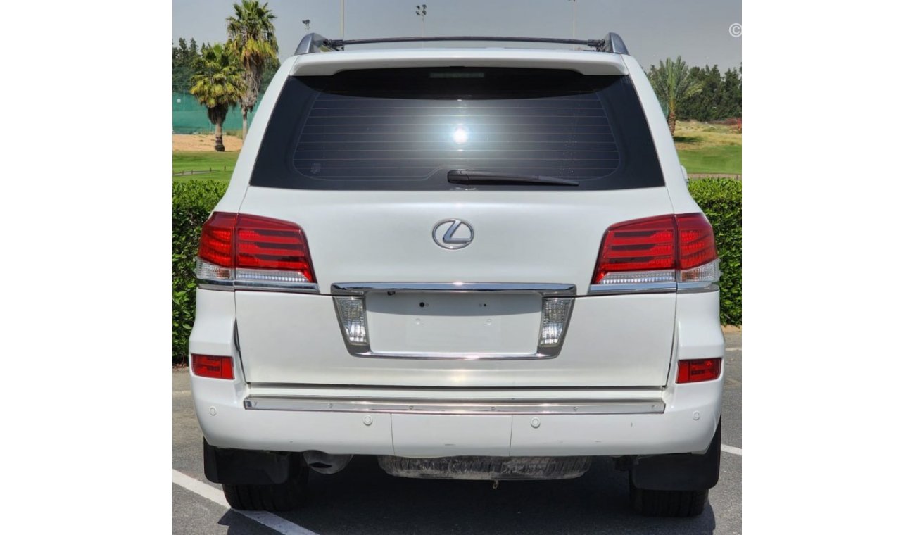 Lexus LX 570