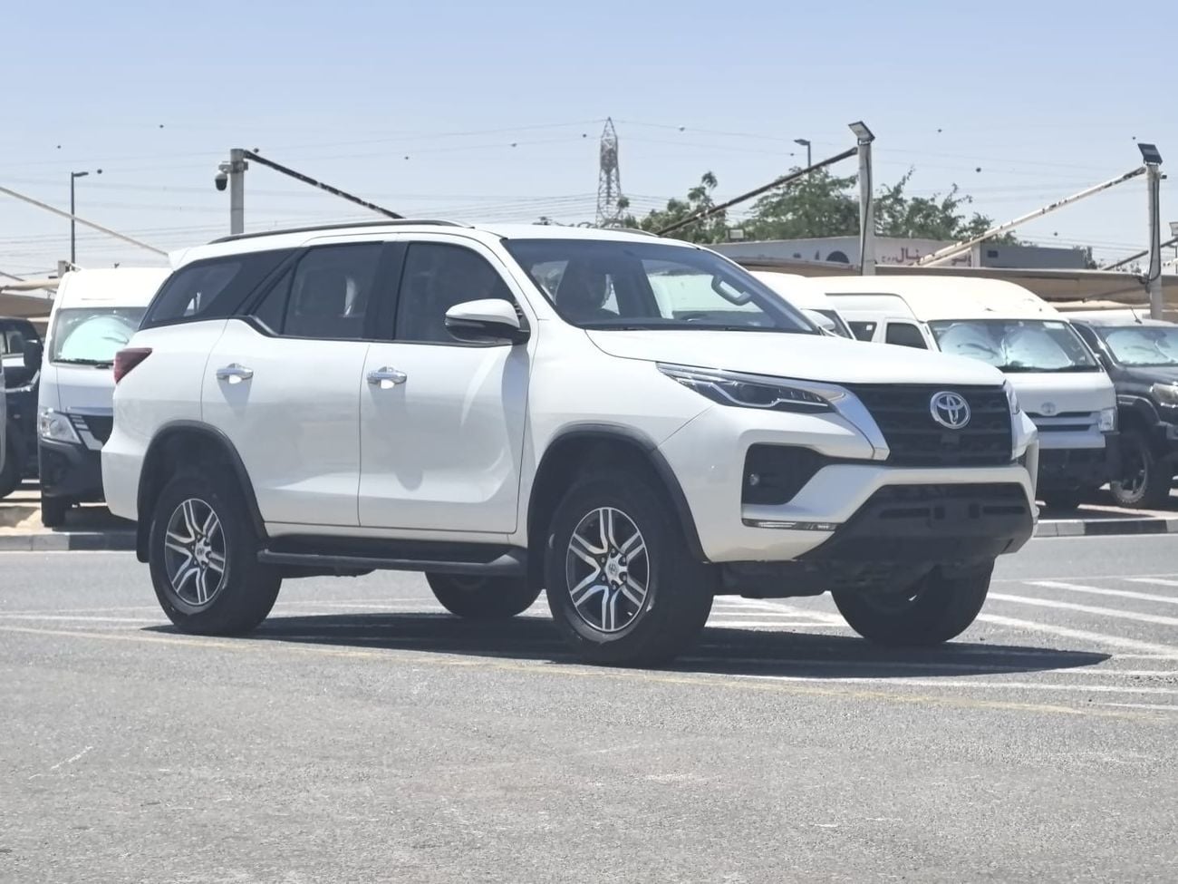 Toyota Fortuner 2021 TOYOTA FORTUNER 4.0L PETROL AUTOMATIC TRANSMISSION