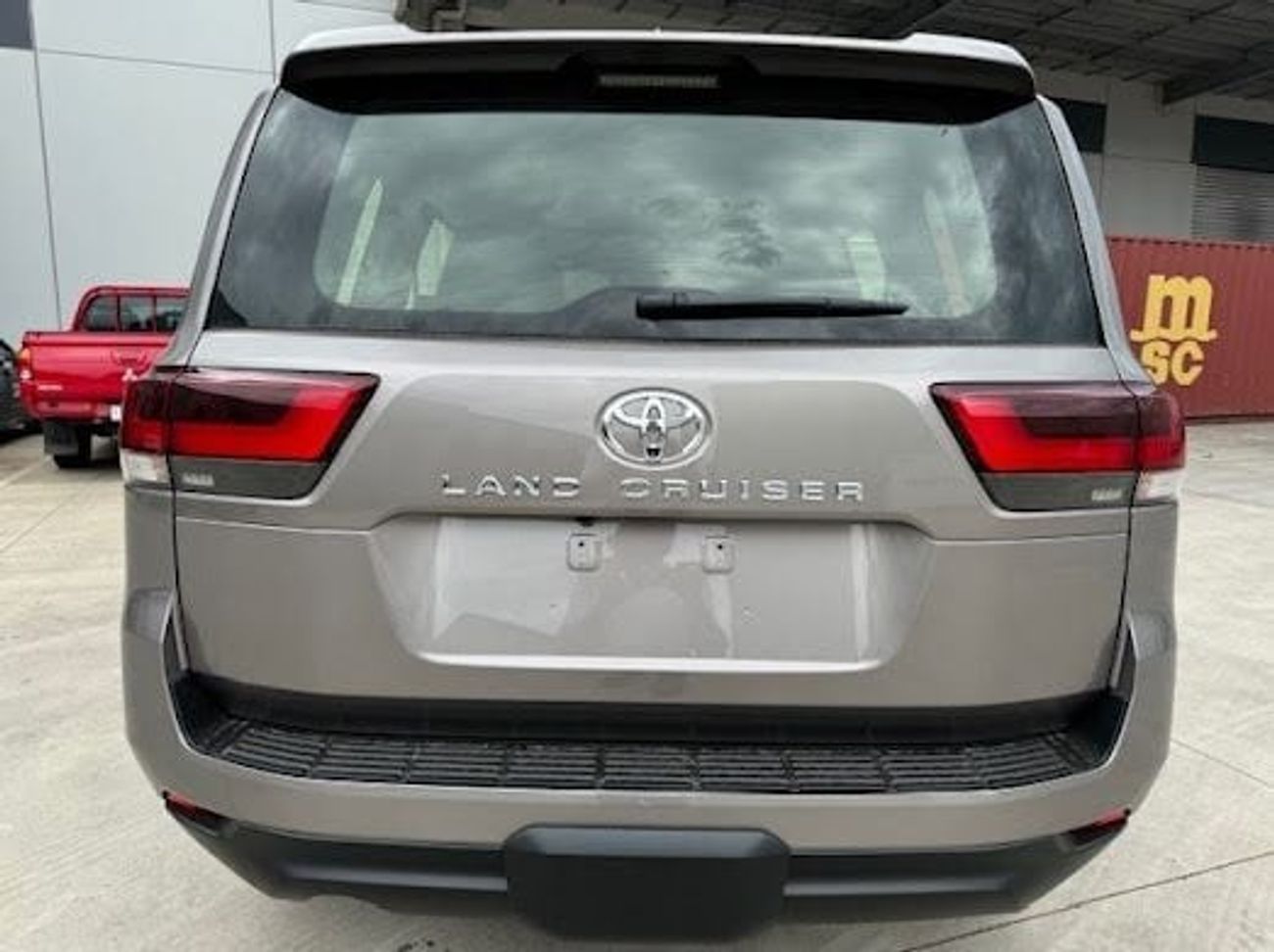 تويوتا لاند كروزر