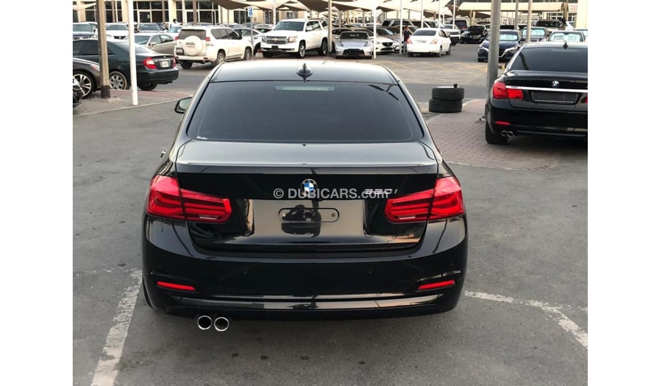 BMW 320i Bmw 320 model 2018 GCC car perfect condition full option