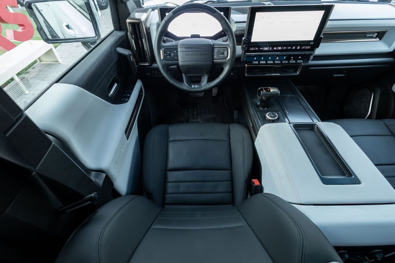 جي أم سي همر EV GMC Hummer 3500 EV First Edition Crew Cab 2022 American Specs with Flexible Down-Payment.