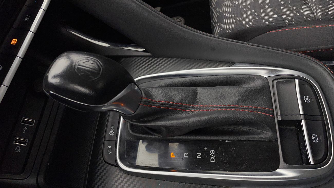 أم جي ZS STD 1.5 | بدون دفعة مقدمة | اختبار القيادة في المنزل