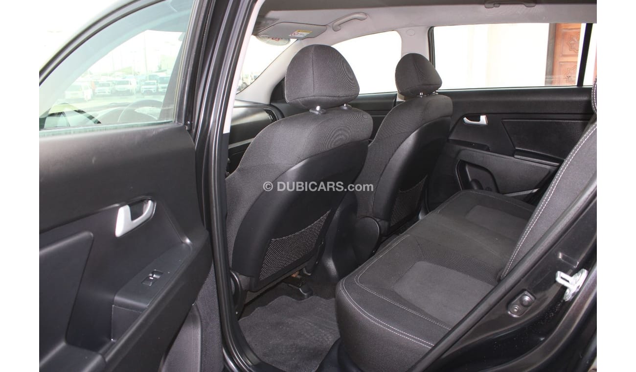 كيا سبورتيج EX كيا سبورتاج 2014 خليجي بحالة ممتازة بدون حوادث نظيفه جدا من الداخل والخارج