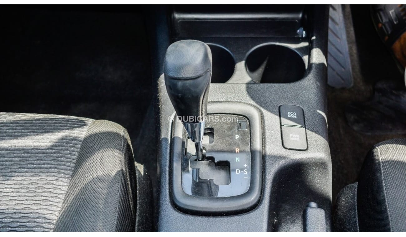 Toyota Hilux Toyota Hilux 2.4 RHD Diesel engine model 2018 car very clean and good condition