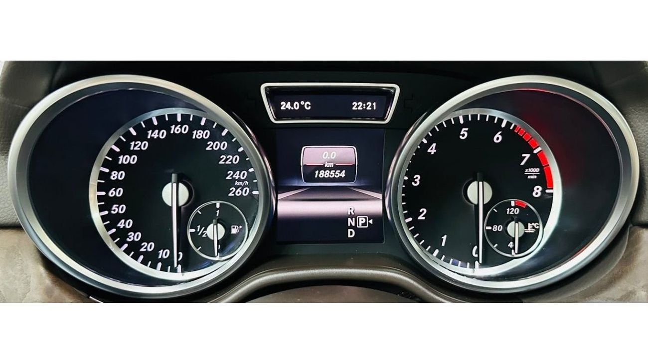 Mercedes-Benz GL 500 Std GCC .. Original Paint .. Top Range .. V8 .. Perfect Condition