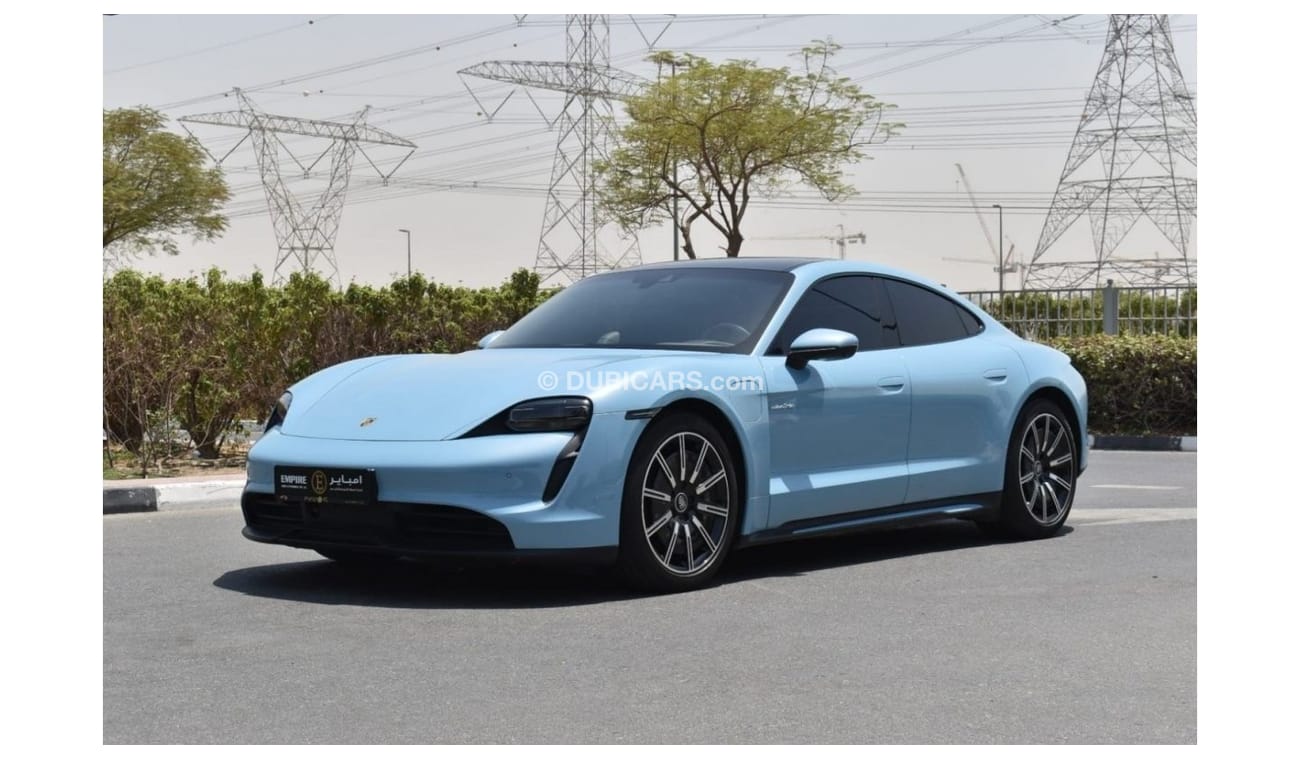 Porsche Taycan 4S Base