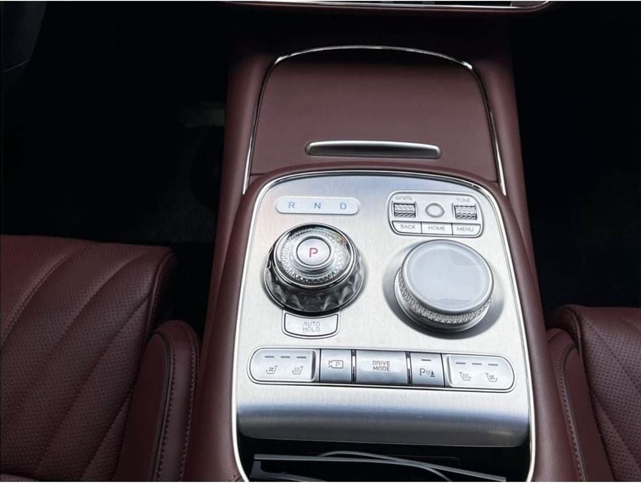 Genesis G90 ROYAL Genesis G90 3.5L Twin Turbo