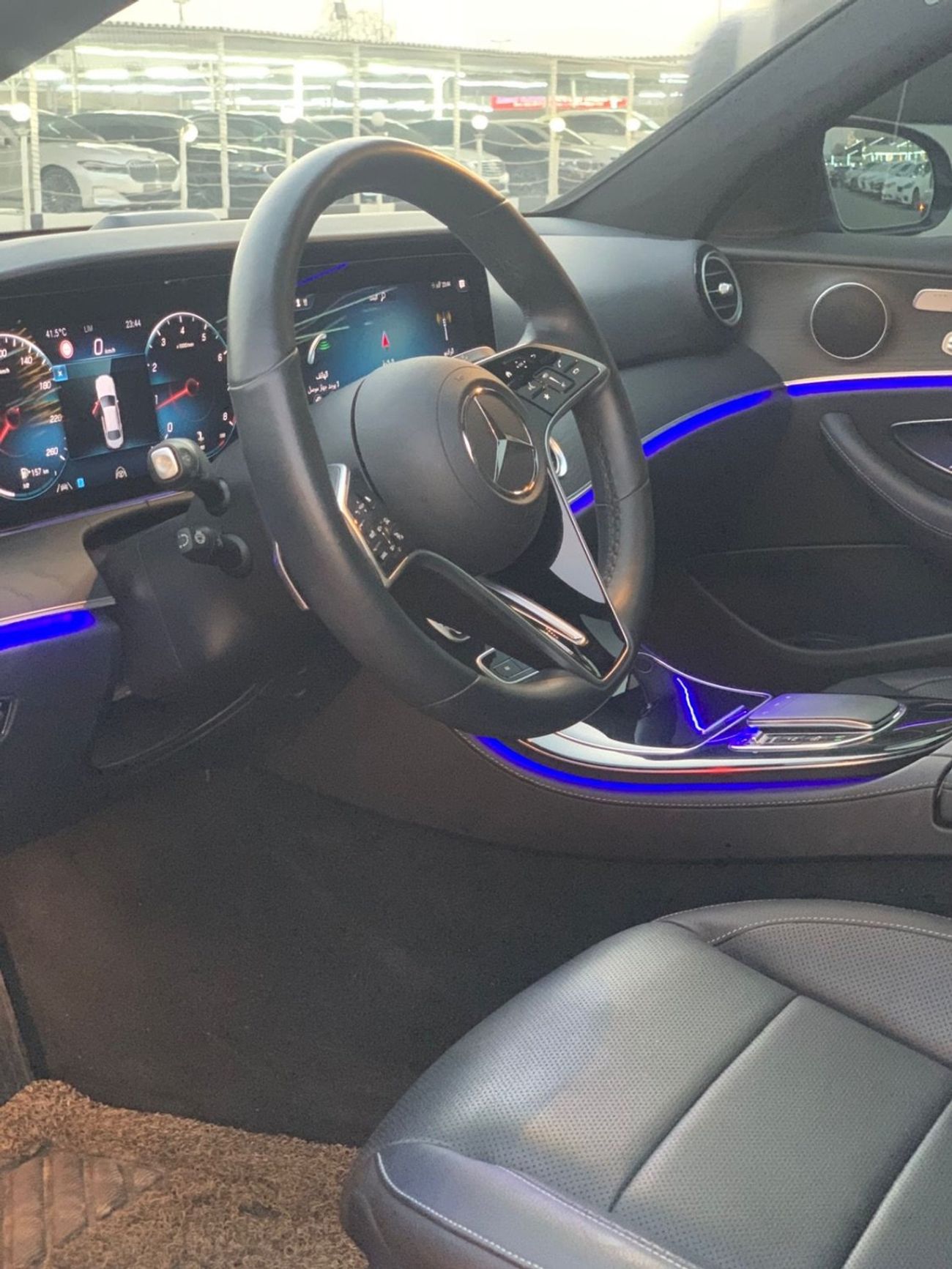 Mercedes-Benz E 250 Mercedes-Benz E250 V4 2.0L Model 2022 Price:150.000AED  Mileage:67.000 Km  Specifications: KORIAN Co