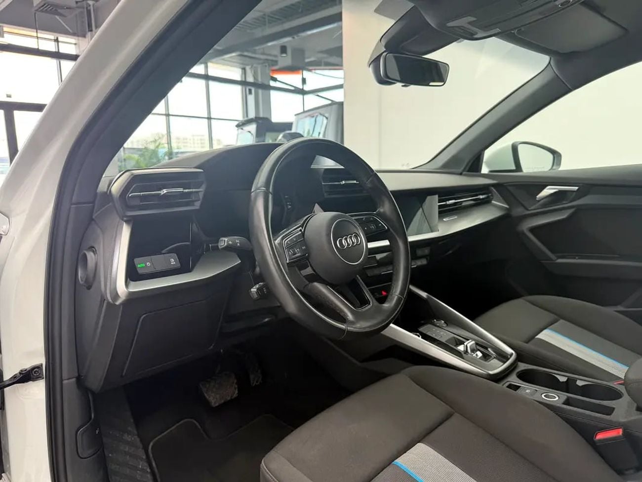 أودي A3 35 TFSI S Line 1.4L GCC Specs