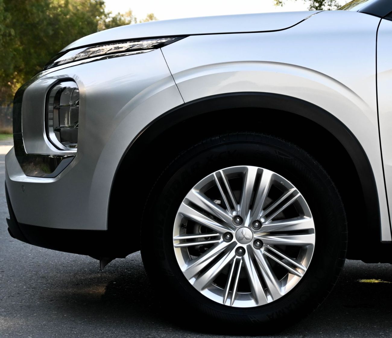 ميتسوبيشي آوتلاندر ميتسوبيشى أوتد لاندر 2023 - خليجى - بدون  حوادث - محرك 2.4 -  ممشى قليل- بحاله ممتازهم