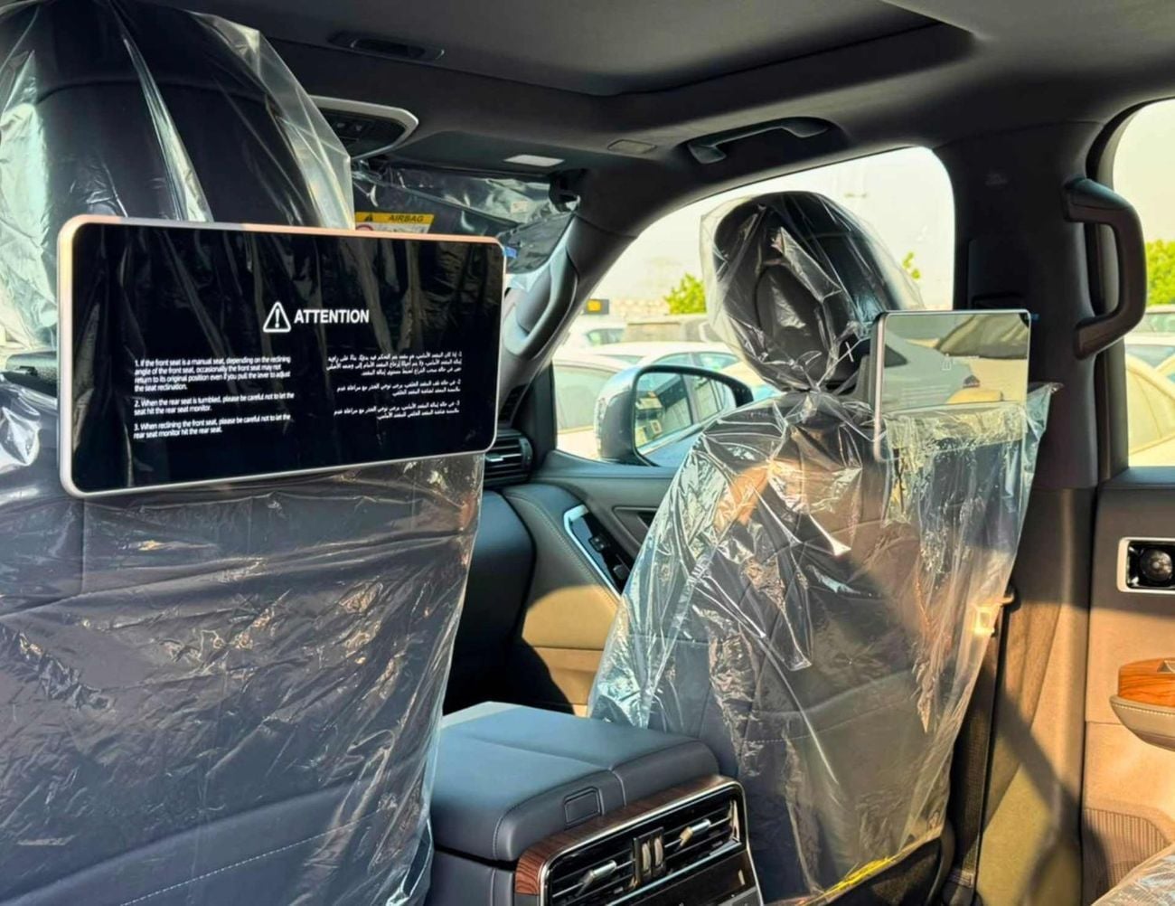 Toyota Land Cruiser VX 3.3L DIESEL TWIN TURBO | REAR ENTERTAINMENT SCREEN | BIG DVD | RADAR | JBL SPEAKERS (CODE # LCDVX
