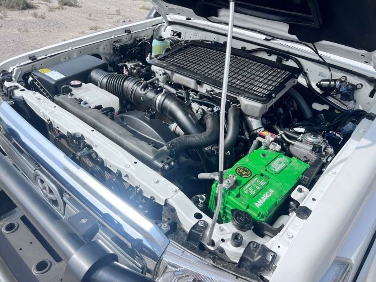 تويوتا لاند كروزر بيك آب Diesel 4.5 Liter Right Hand Drive Single Cab Manual Gear