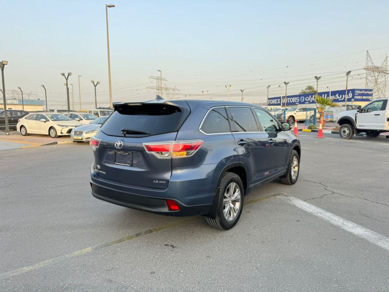 تويوتا هايلاندر TOYOTA HIGHLANDER LE, 4x4, FULL OPTION