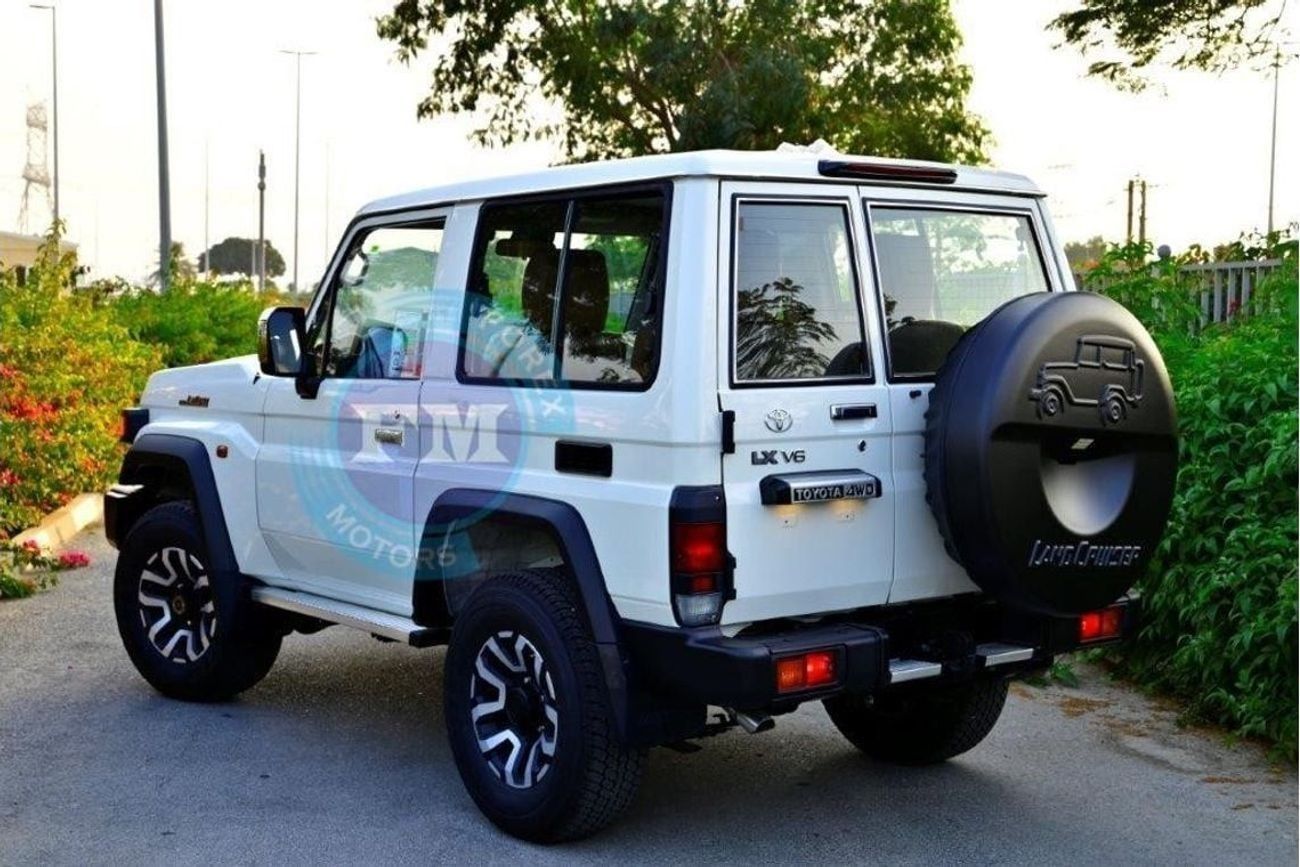 Toyota Land Cruiser 70 71 SDLX V6 4.0L Petrol 4WD Automatic