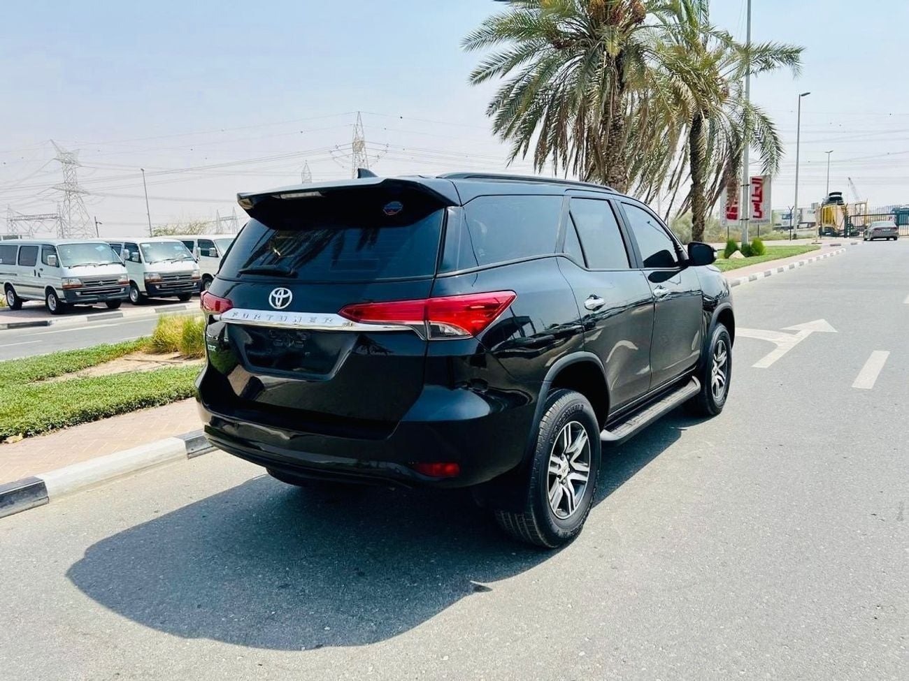 تويوتا فورتونر EXR 2.7L (164 HP) Toyota fortuner V4 2.7 clean and nice
