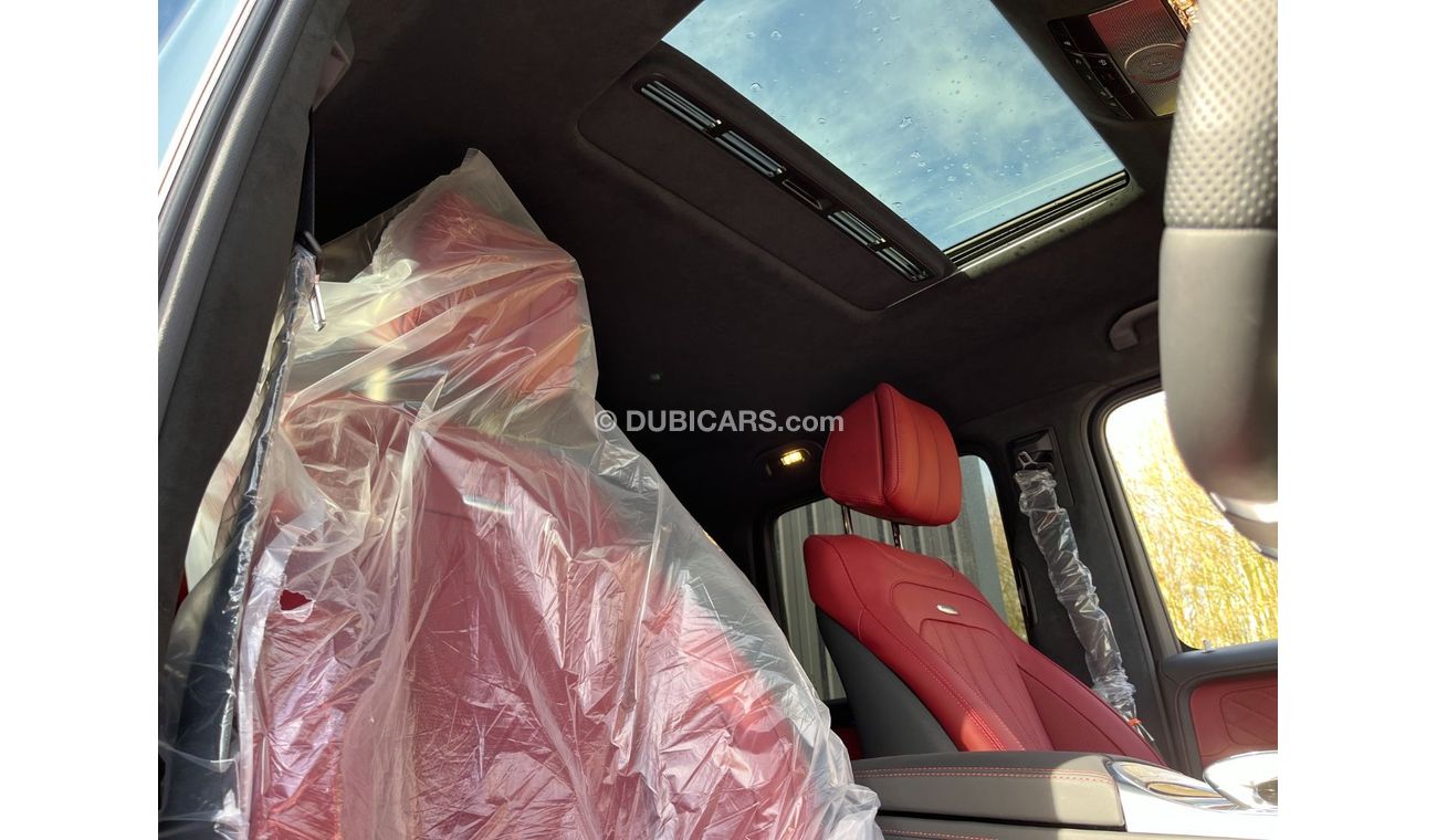 Mercedes-Benz G 63 AMG RIGHT HAND DRIVE