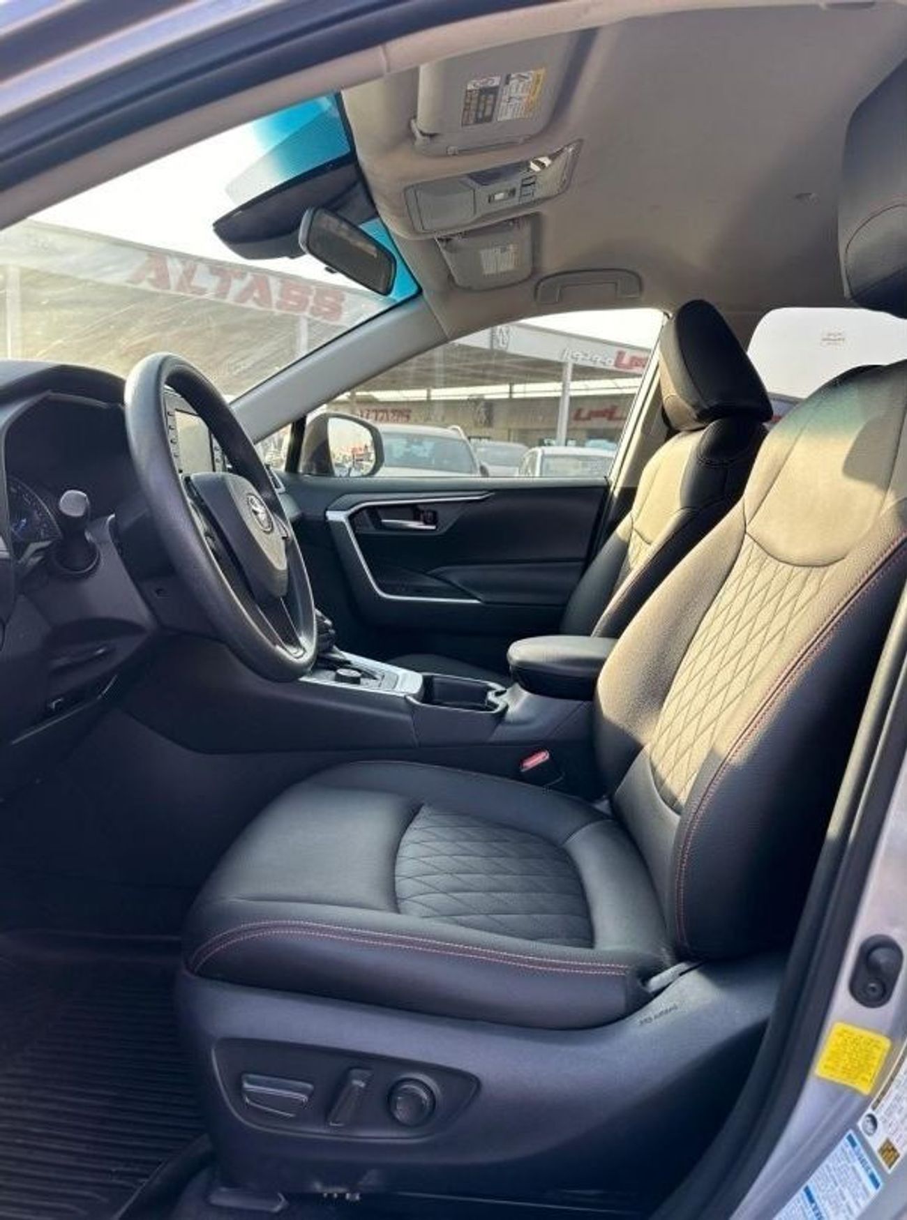 Toyota RAV4 Hybrid TOYOTA RAV4 2020 XLE