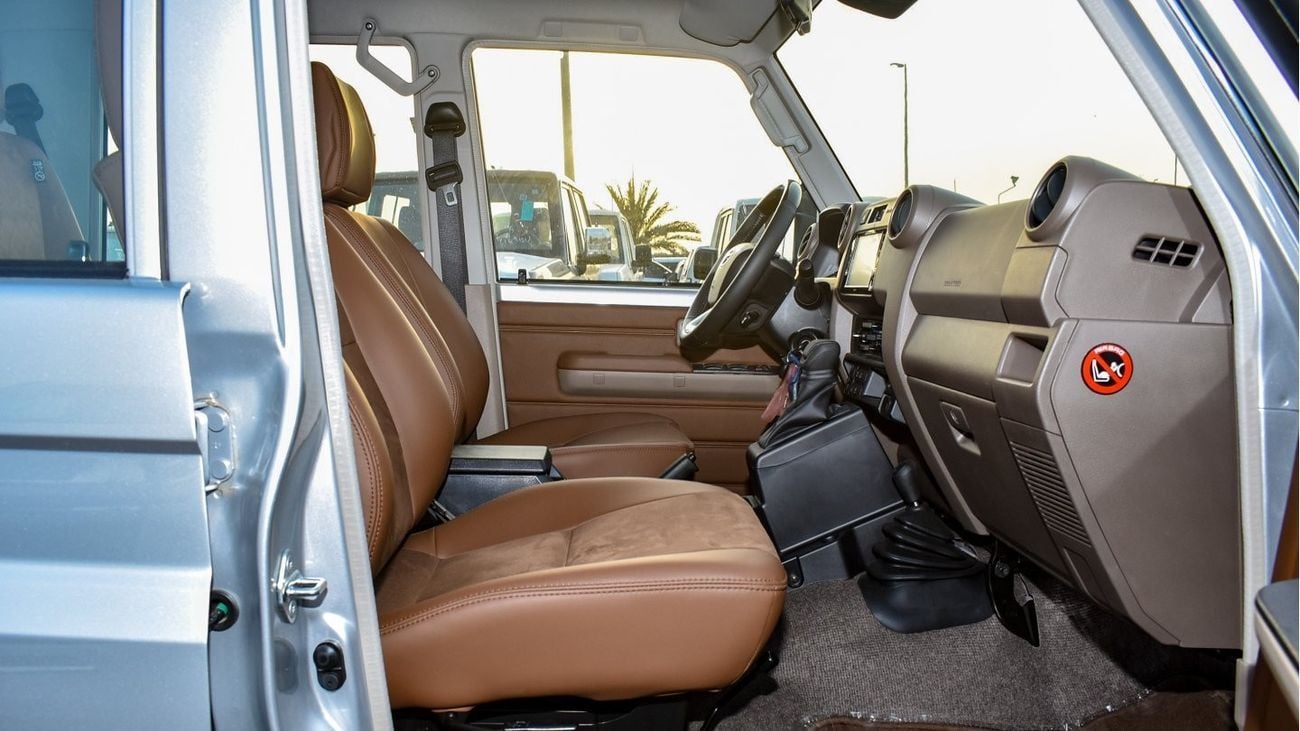 Toyota Land Cruiser 70 4.0L V6  A/T