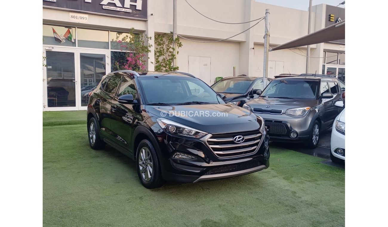 هيونداي توسون 1600 سى سى تربوموديل 2016 بصمة مثبت سرعة تحكم رنجات حساسات بحالة ممتازة