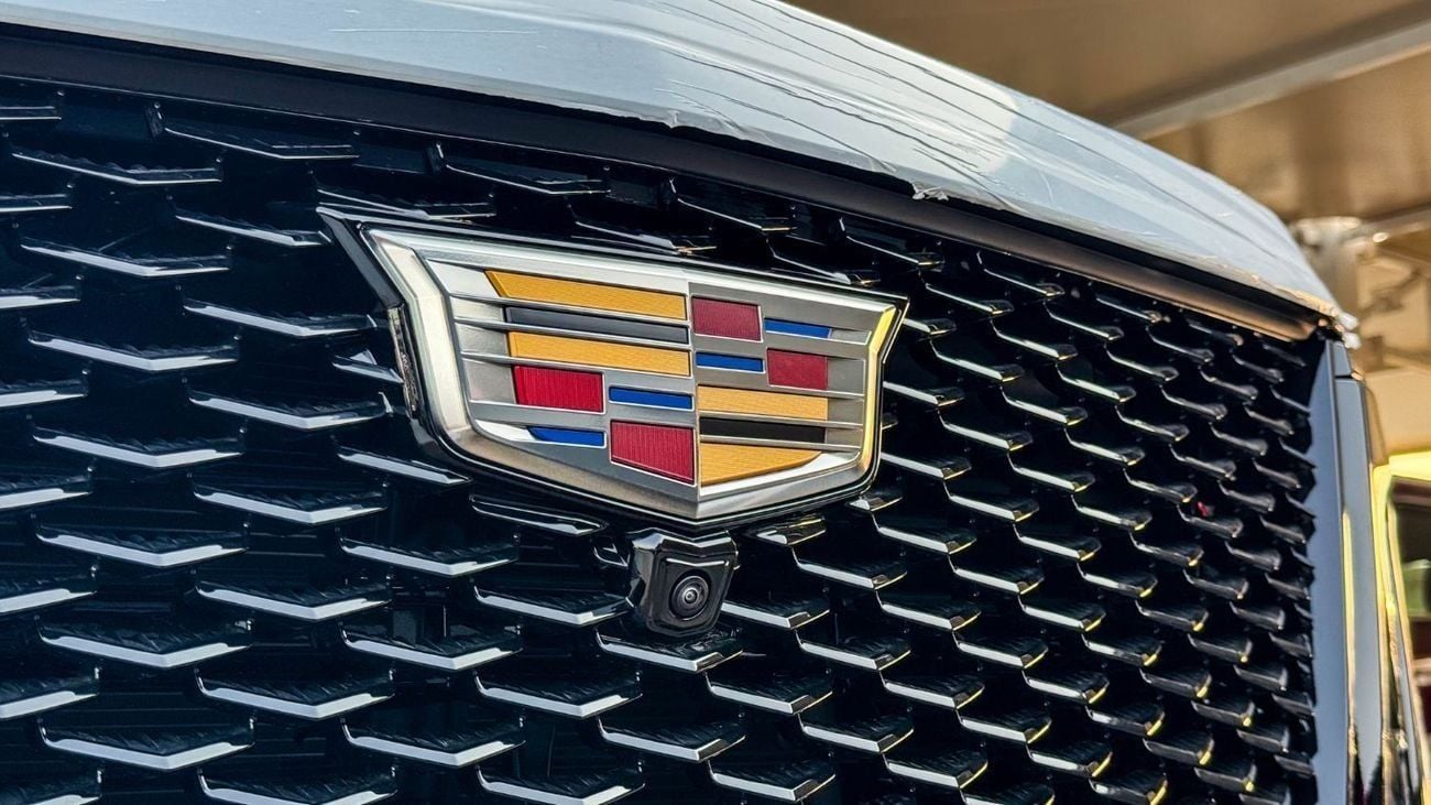 Cadillac Escalade Sport Platinum 6.2L 4WD Sport Platinum 2025 Brand New American Specs 6.2L V8