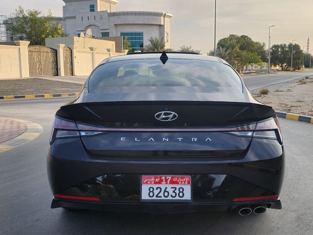 هيونداي إلانترا