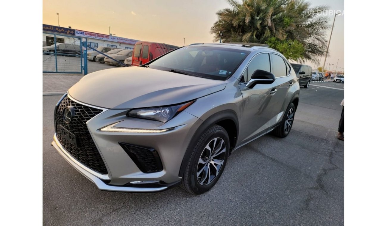 Lexus NX200t F sport