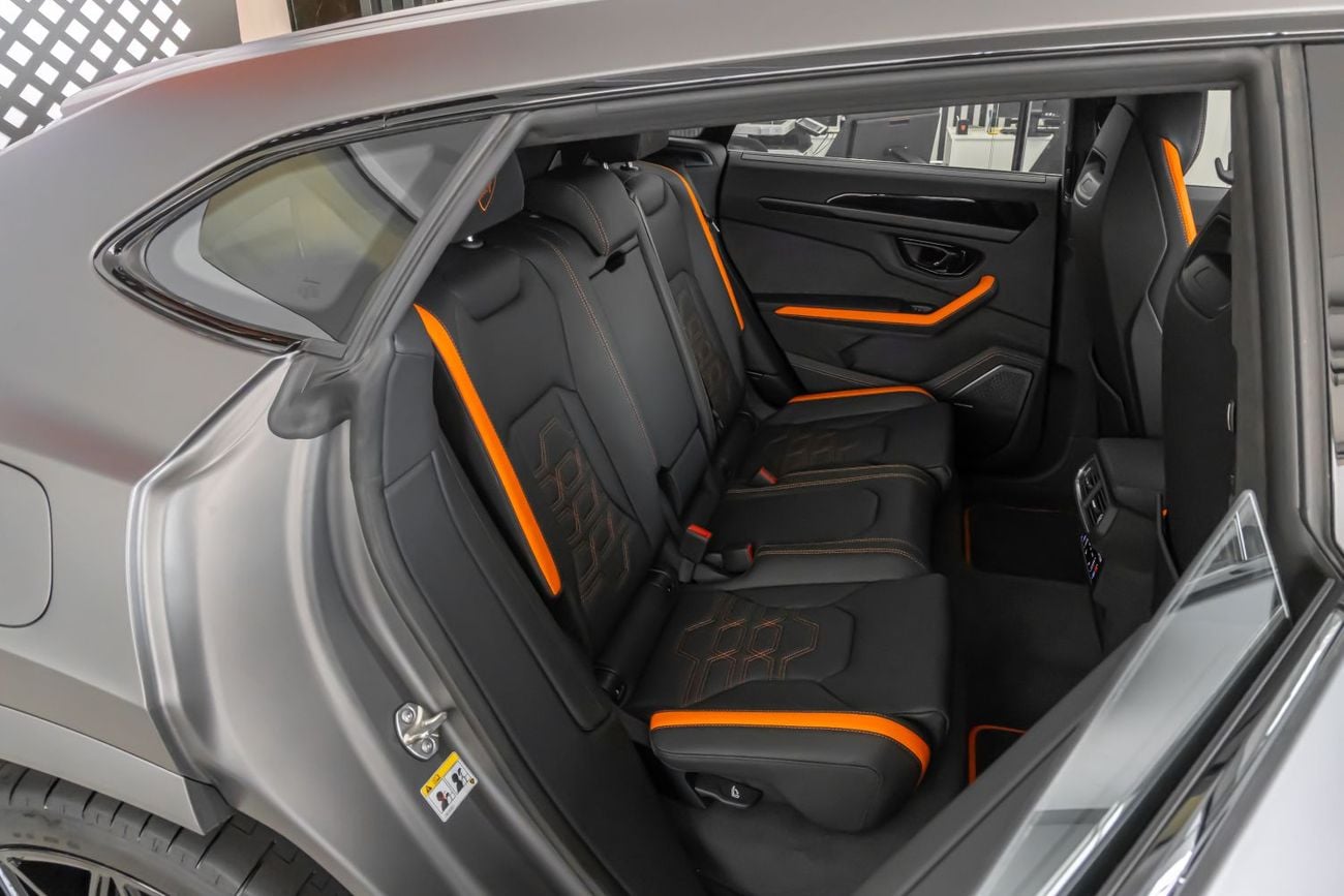 لامبورغيني اوروس SE Lamborghini Urus SE | 2026 | V8 4.0L Twin Turbo 800HP | SUV PHEV | 0KM