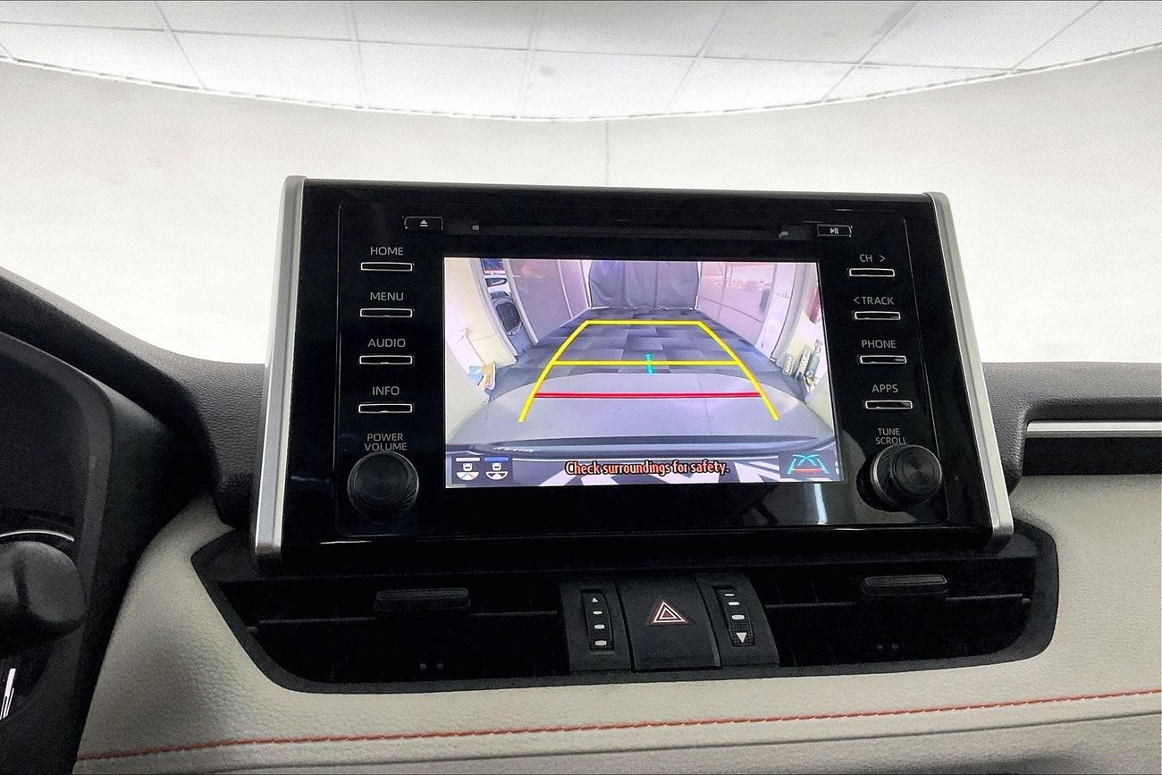 Chevrolet Captiva Premier | 1 year free warranty | 0 Down Payment