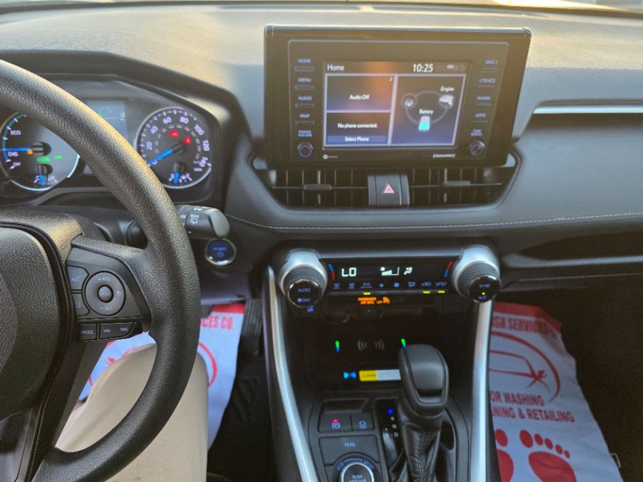 Toyota RAV4 2022 Model 2.5 Hybrid engine 4x4 and Push button