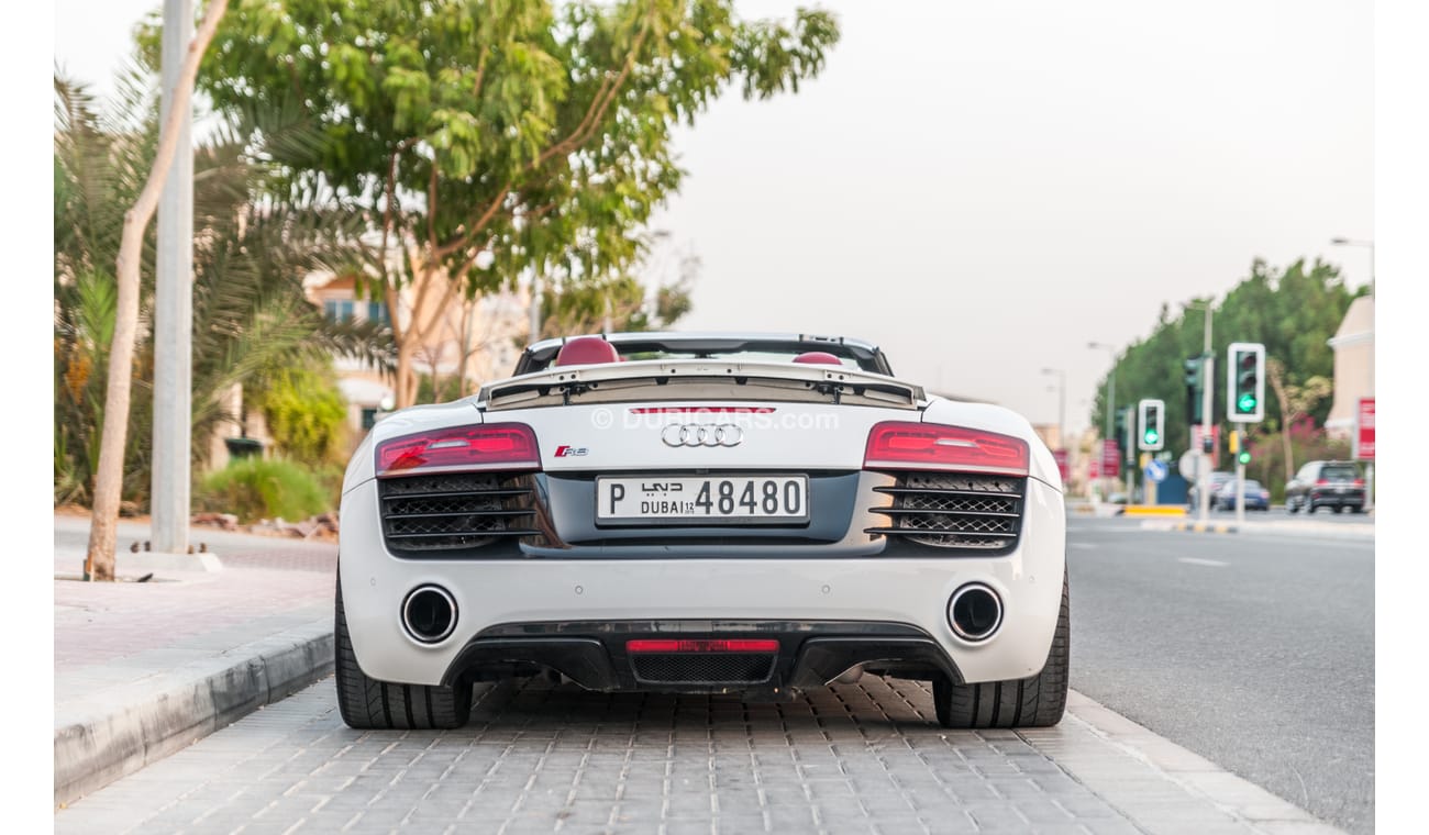 Used Audi R8 2015 for sale in Dubai - 123808