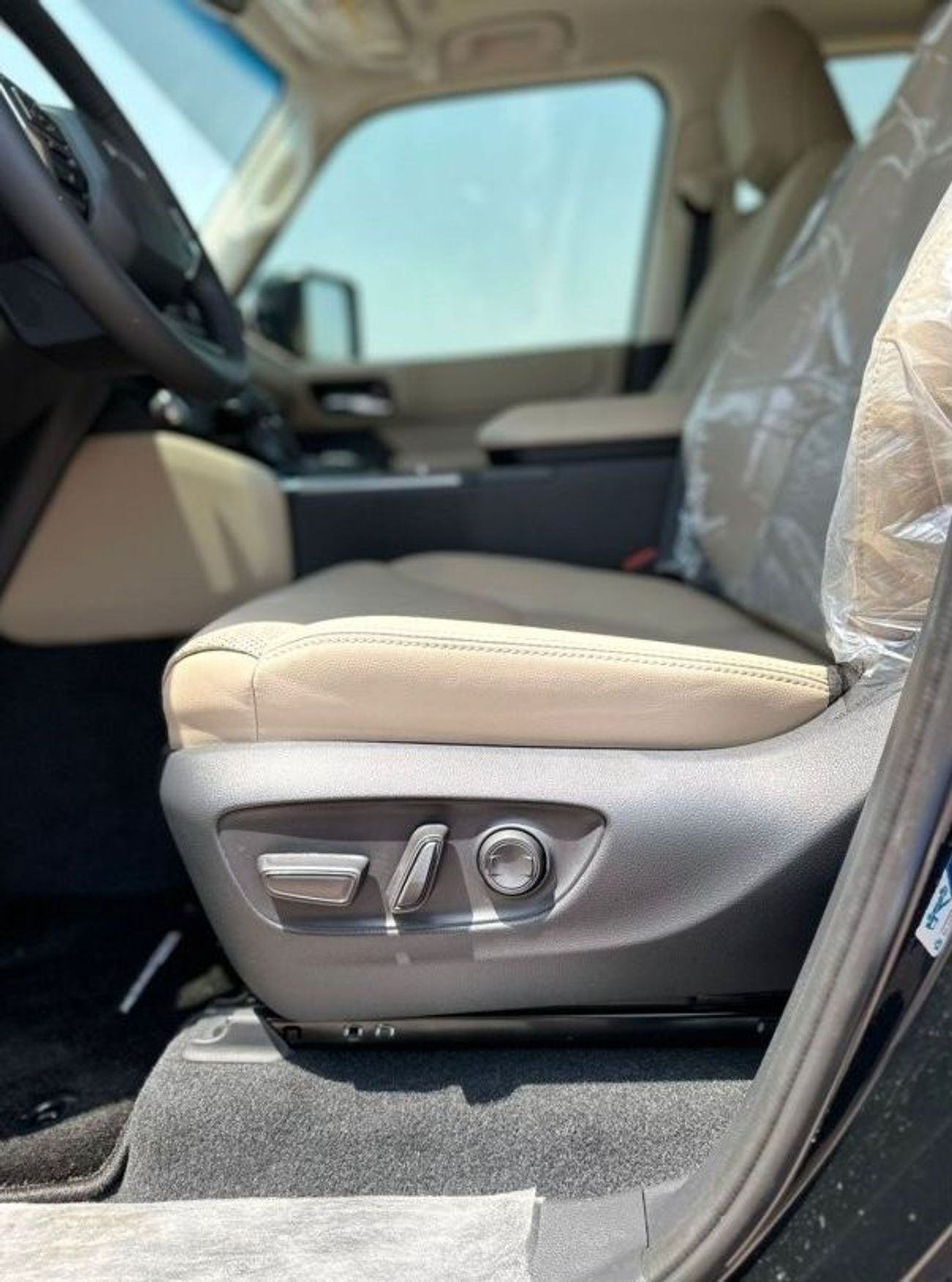 تويوتا برادو Toyota Prado 2.4L