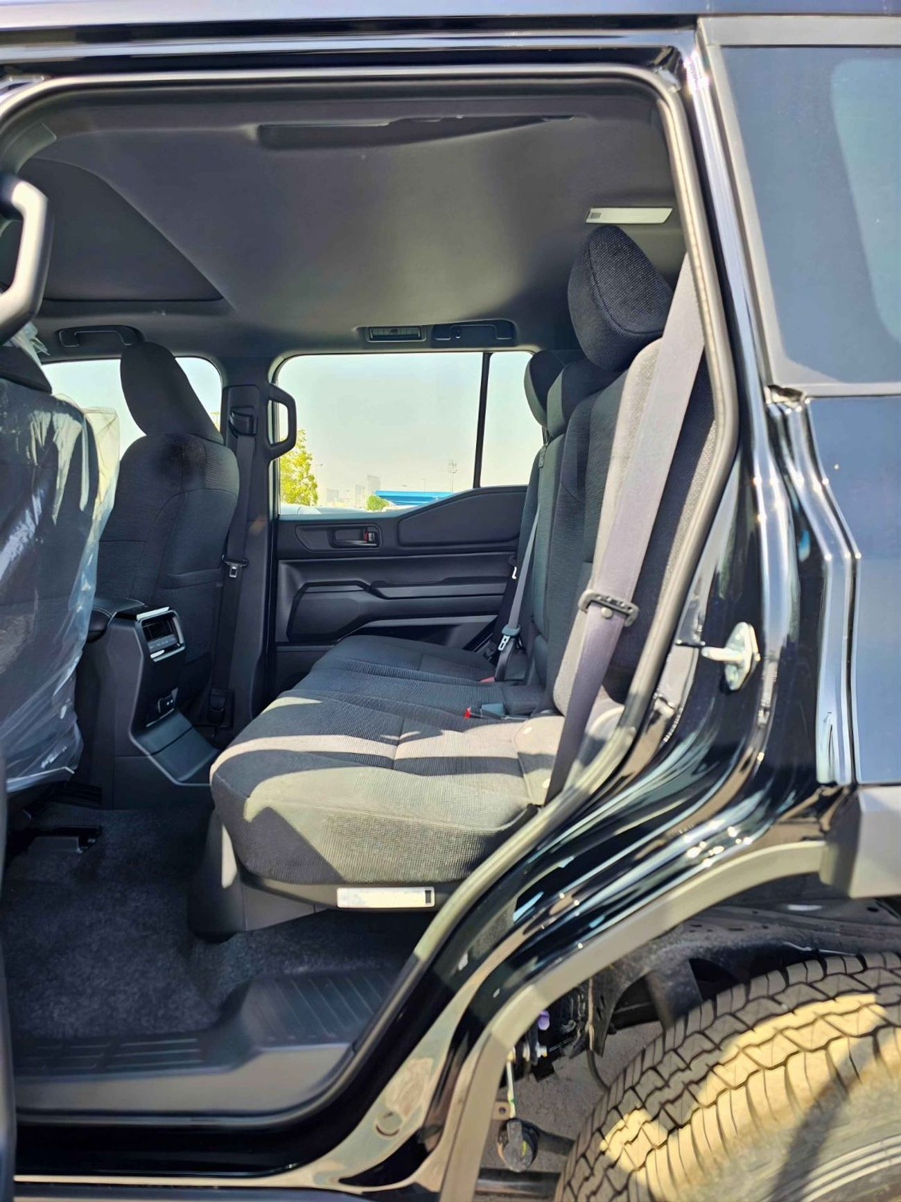 تويوتا برادو ALL ROUNDER TURBO / 2.4L PETROL V4 / DUAL TANK / SUNROOF / DVD+CAMERA / COOL BOX (CODE#PPARS)