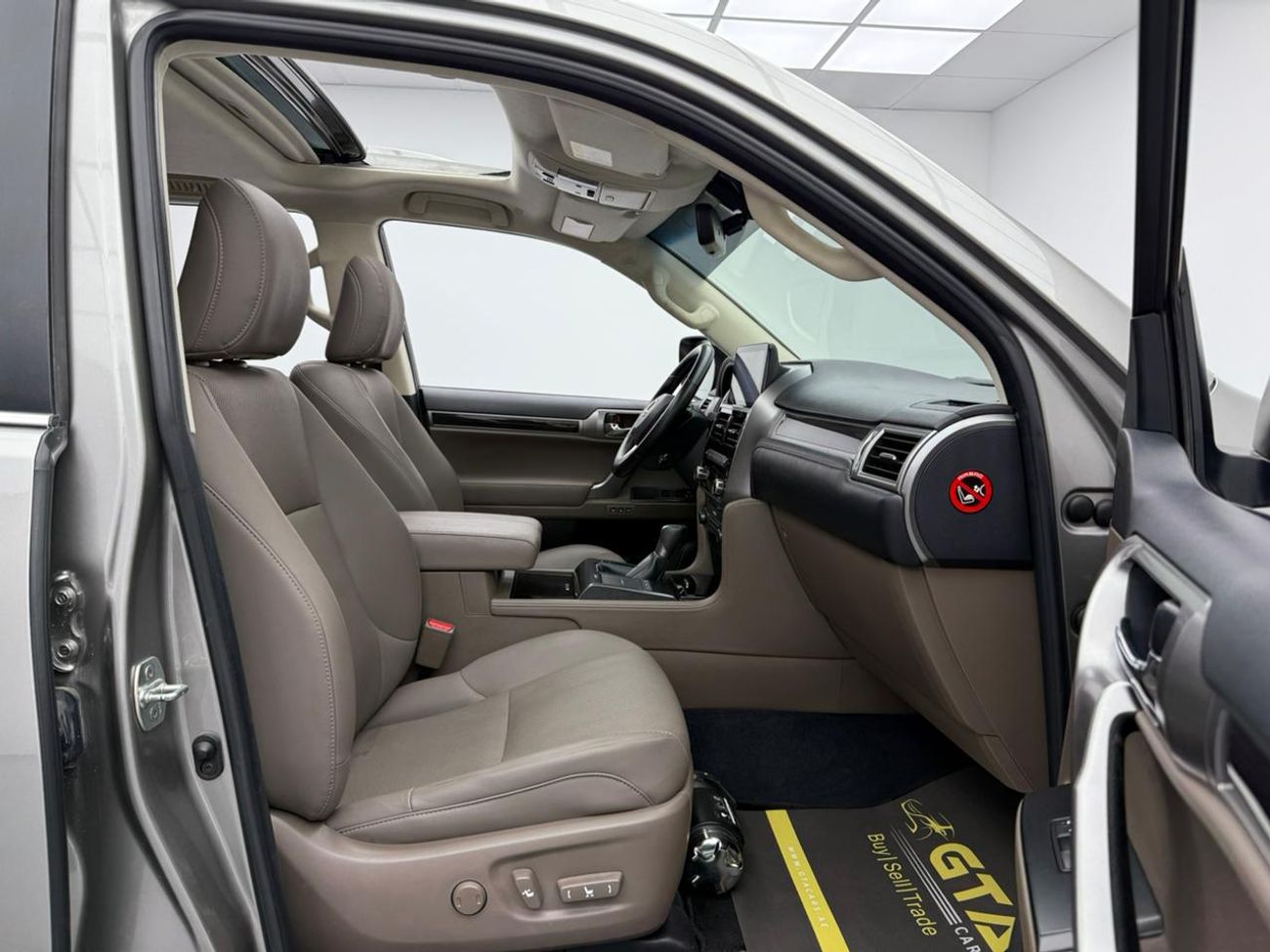 لكزس GX 460 Premier 4.6L 2023 Lexus GX460 Premier, 2027 Lexus Warranty, Full Lexus Service History, 7 Seater, Lo