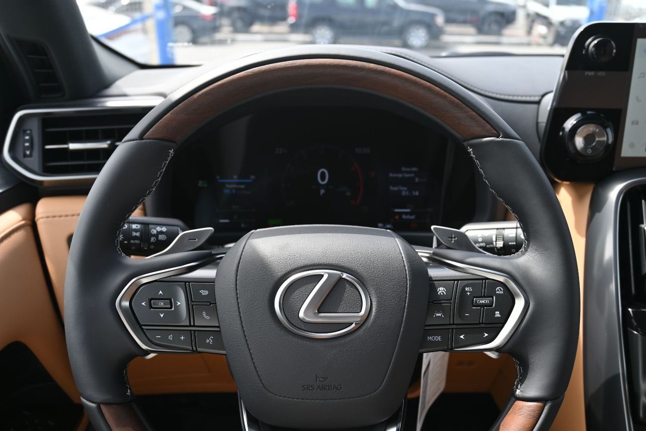 Lexus LX700h Lexus LX700h Signature 3.5L Twin-Turbo + Hybrid V6, Petrol, Model 2025
