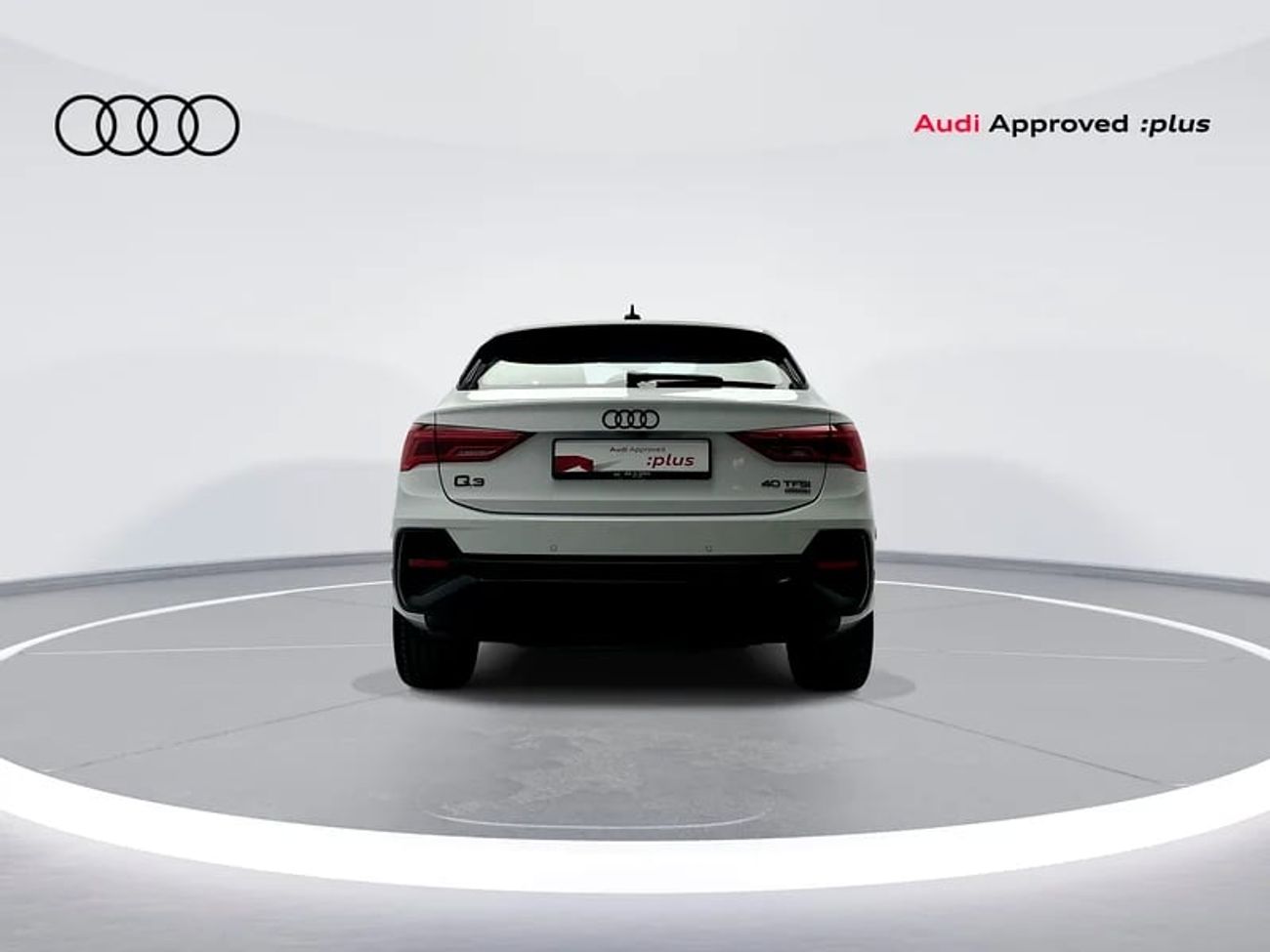 أودي Q3 Sportback 40 TFSI quat 180hp S line (Ref# 1172633)