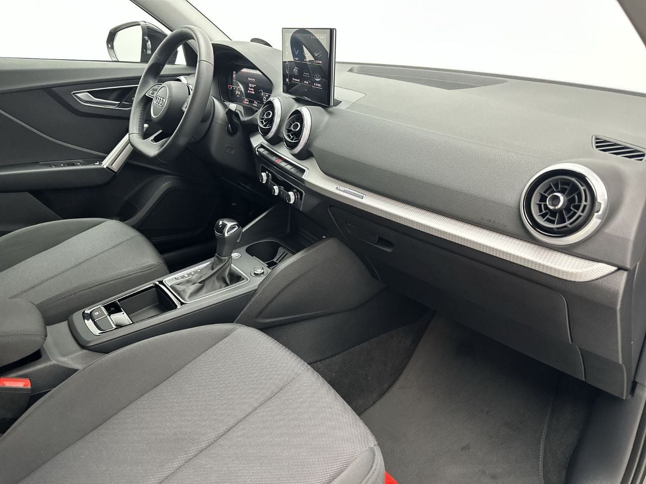 Audi Q2 Advanced 35 TFSI 150hp (Ref# 13908)